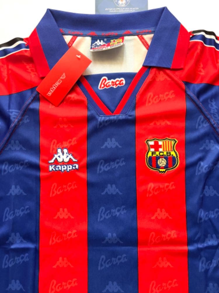قميص نادي برشلونة الاساسي موسم 1995-1996